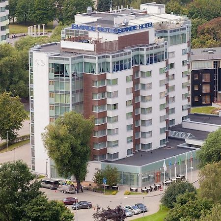 Riga Islande Hotel With Free Parking Buitenkant foto