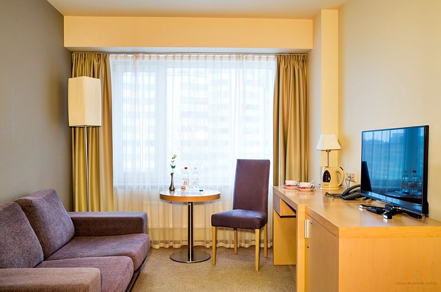 Riga Islande Hotel With Free Parking Buitenkant foto