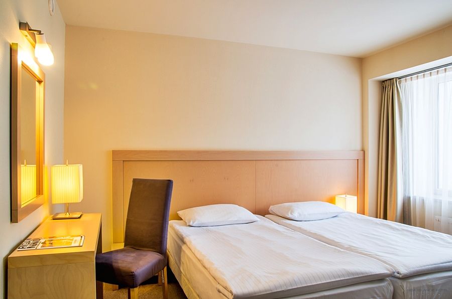 Riga Islande Hotel With Free Parking Buitenkant foto